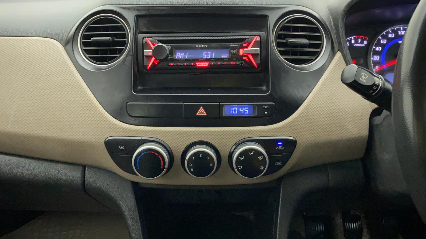 2016 Hyundai Grand i10 MAGNA 1.2 KAPPA VTVT, Petrol, Manual, 29,811 km, Air Conditioner