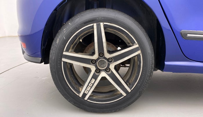 2020 Volkswagen Polo TRENDLINE 1.0L, Petrol, Manual, 54,715 km, Right Rear Wheel