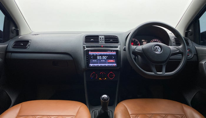 2020 Volkswagen Polo TRENDLINE 1.0L, Petrol, Manual, 54,715 km, Dashboard
