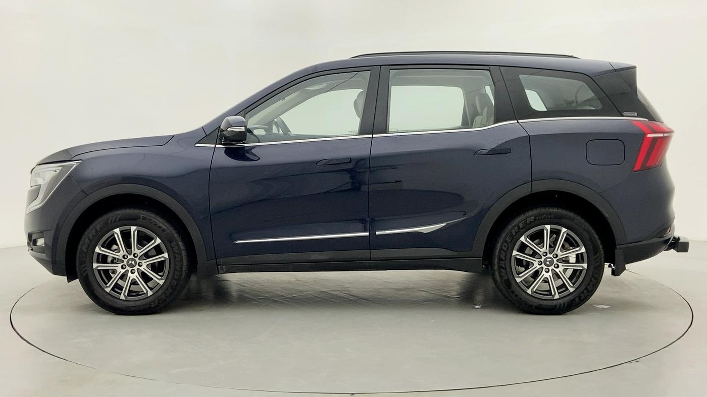 2021 Mahindra XUV700 AX 7 P MT 7 STR, Petrol, Manual, 4,426 km, Left Side