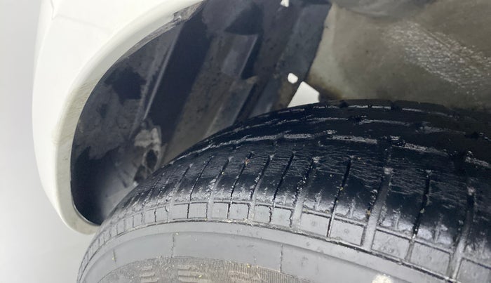 2016 Maruti Ritz LDI, Diesel, Manual, 61,030 km, Left fender - Lining loose