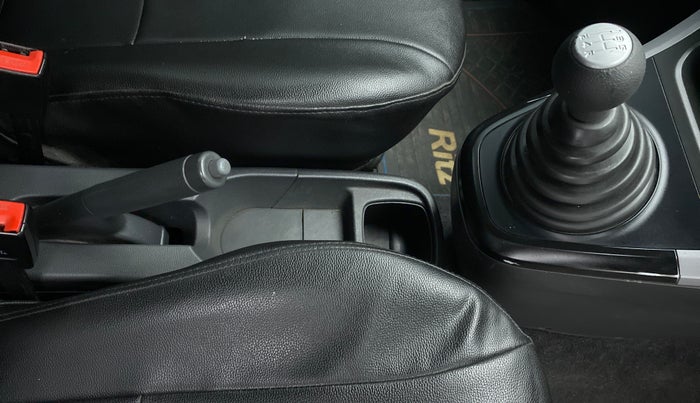 2016 Maruti Ritz LDI, Diesel, Manual, 61,030 km, Gear Lever