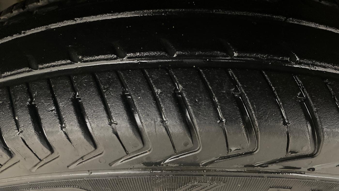 2023 Maruti Alto K10 VXI, CNG, Manual, 34,863 km, Left Front Tyre Tread