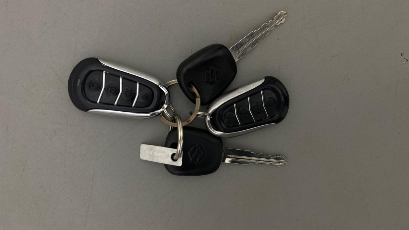 2023 Maruti Alto K10 VXI, CNG, Manual, 34,863 km, Key Close Up
