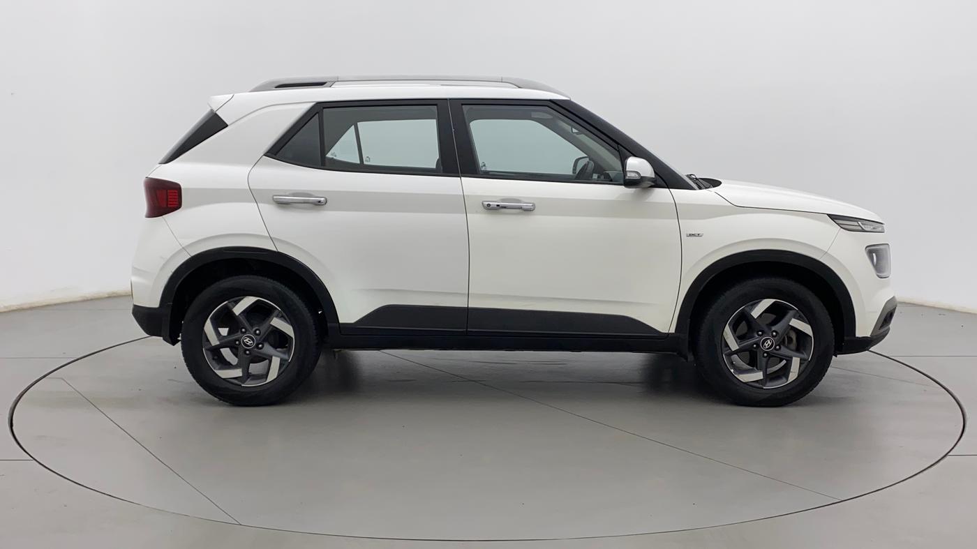 2019 Hyundai VENUE SX PLUS 1.0 TURBO DCT, Petrol, Automatic, 43,611 km, Right Side View