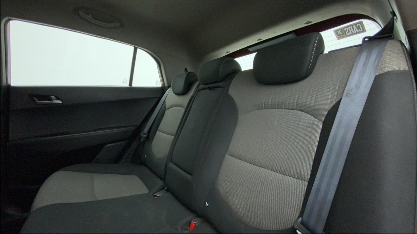 2016 Hyundai Creta SX PLUS AT 1.6 PETROL, Petrol, Automatic, 52,287 km, Right Side Rear Door Cabin
