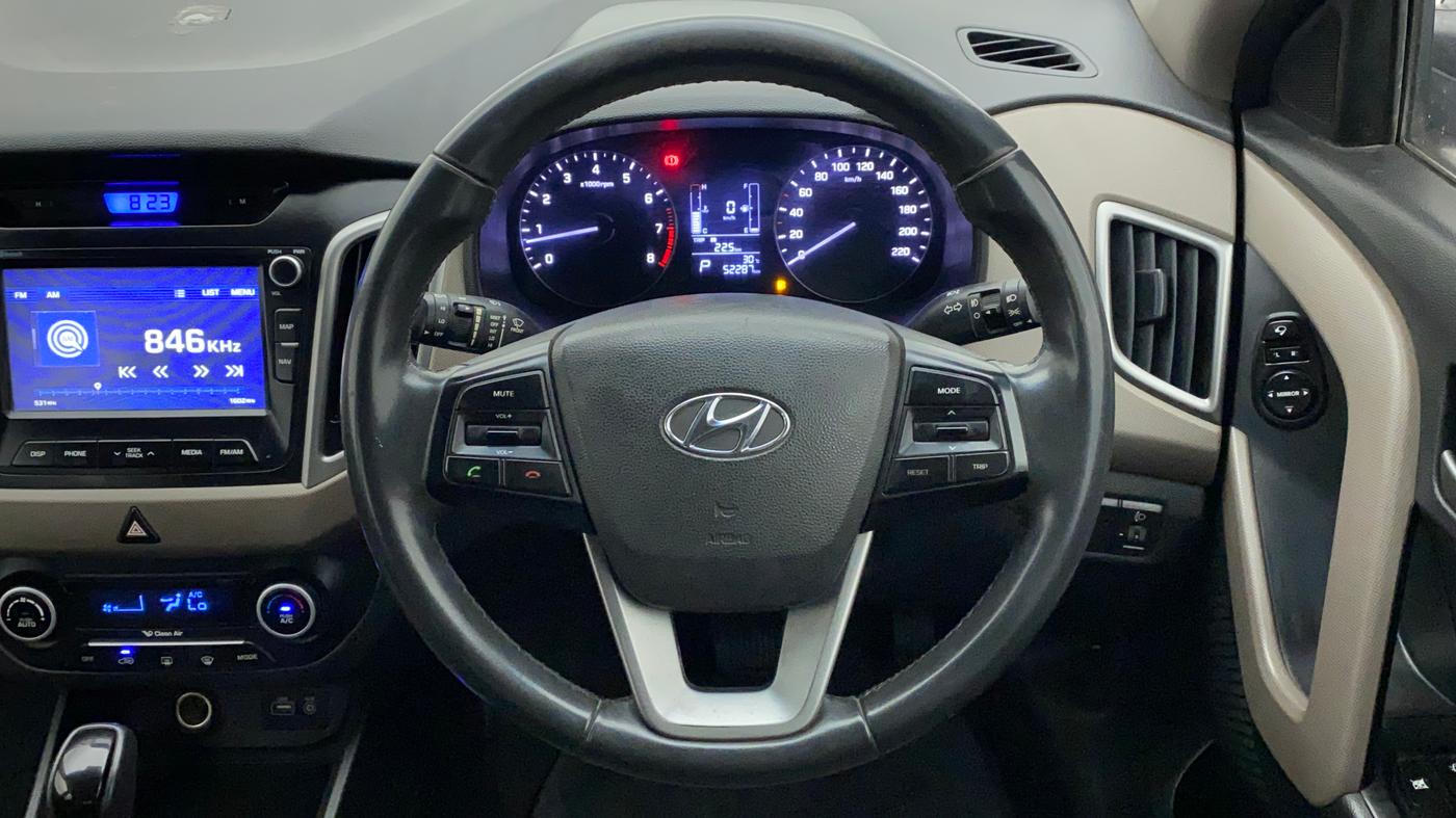 2016 Hyundai Creta SX PLUS AT 1.6 PETROL, Petrol, Automatic, 52,287 km, Steering Wheel Close Up