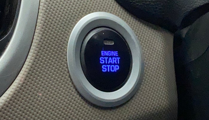 2016 Hyundai Creta SX PLUS AT 1.6 PETROL, Petrol, Automatic, 52,287 km, Keyless Start/ Stop Button