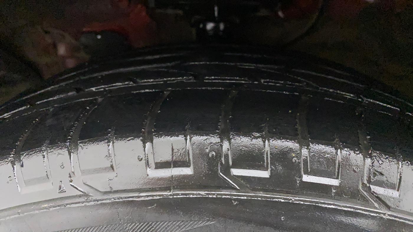 2016 Hyundai Creta SX PLUS AT 1.6 PETROL, Petrol, Automatic, 52,287 km, Left Front Tyre Tread