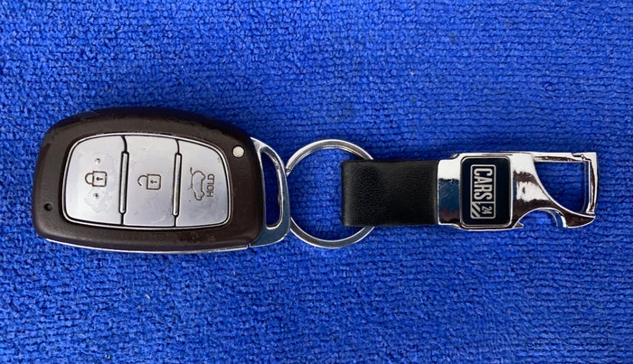2016 Hyundai Creta SX PLUS AT 1.6 PETROL, Petrol, Automatic, 52,287 km, Key Close Up