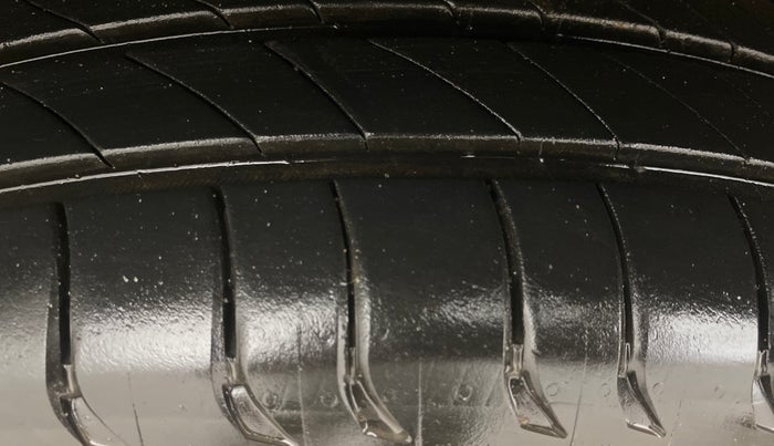 2021 Hyundai VENUE SX 1.0 TURBO, Petrol, Manual, 40,250 km, Right Rear Tyre Tread