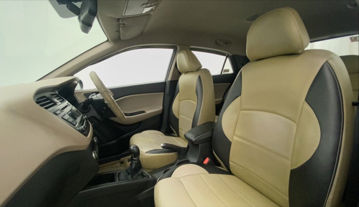 2015 Hyundai Elite i20 SPORTZ 1.2, Petrol, Manual, 50,518 km, Right Side Front Door Cabin