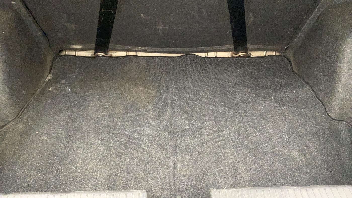 2018 Maruti Dzire ZXI, Petrol, Manual, 97,304 km, Boot Inside