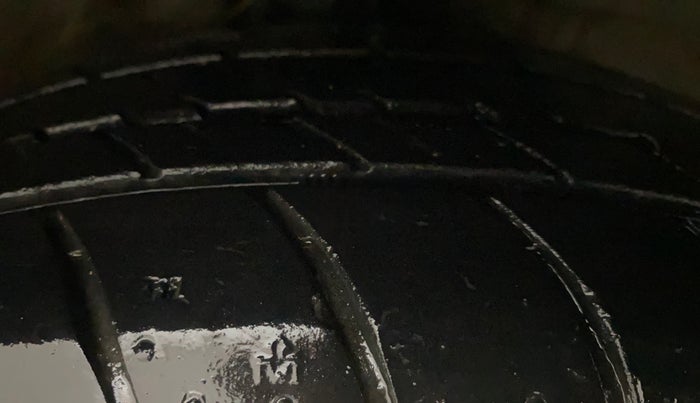 2019 Maruti Celerio X VXI (O) AMT, Petrol, Automatic, 33,537 km, Right Front Tyre Tread