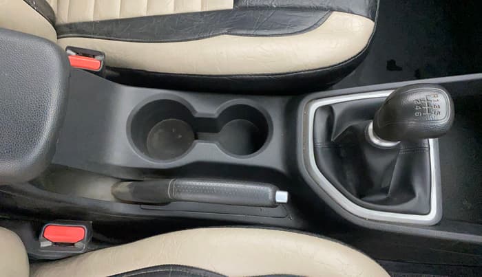 2017 Hyundai Creta E PLUS 1.4 DIESEL, Diesel, Manual, 80,637 km, Gear Lever