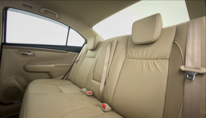 2021 Maruti Ciaz ALPHA 1.5 AT SHVS, Petrol, Automatic, 80,414 km, Right Side Rear Door Cabin