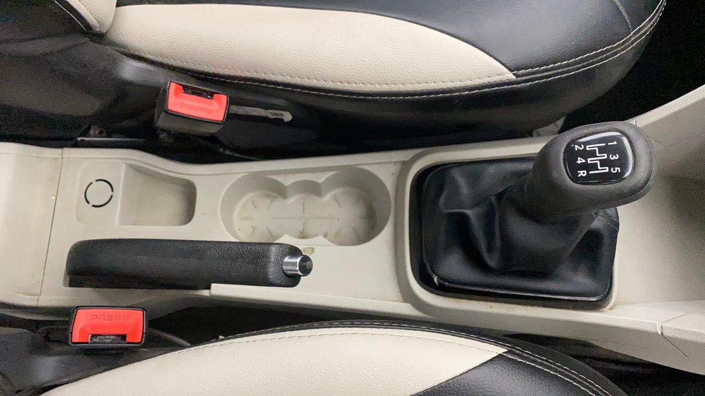 2022 Tata Tiago XZ PLUS PETROL, Petrol, Manual, 61,990 km, Gear Lever