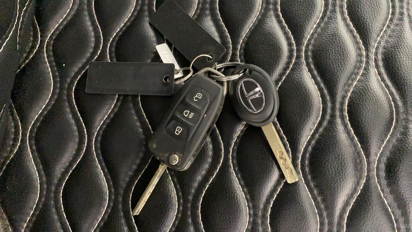 2022 Tata Tiago XZ PLUS PETROL, Petrol, Manual, 61,990 km, Key Close Up