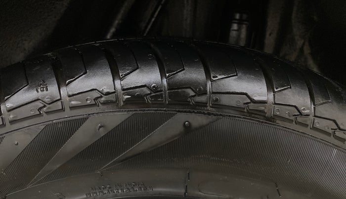 2014 Honda City 1.5L I-DTEC VX, Diesel, Manual, 1,10,754 km, Left Rear Tyre Tread