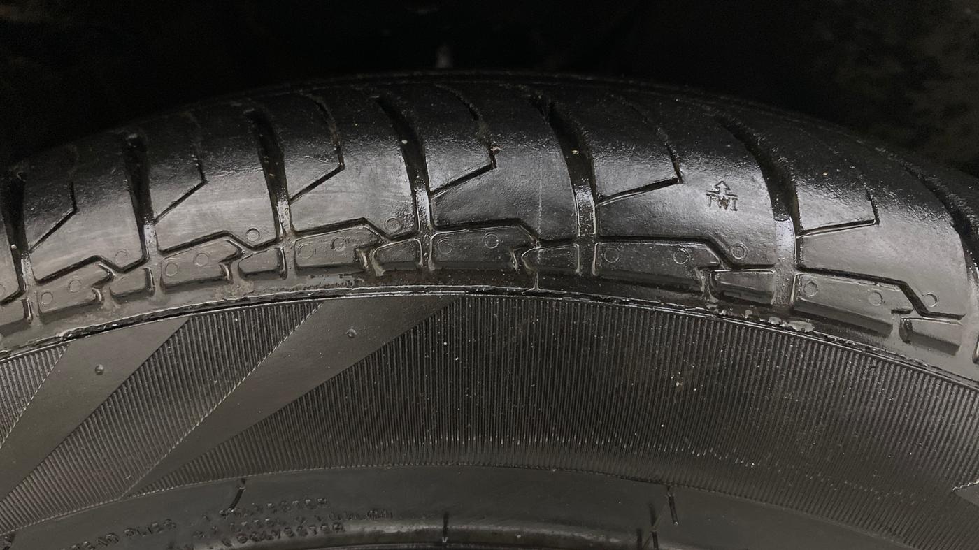 2014 Honda City 1.5L I-DTEC VX, Diesel, Manual, 1,10,754 km, Right Front Tyre Tread