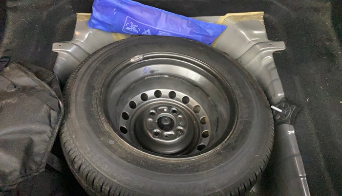 2022 Tata ALTROZ XZ PETROL, Petrol, Manual, 62,856 km, Spare Tyre