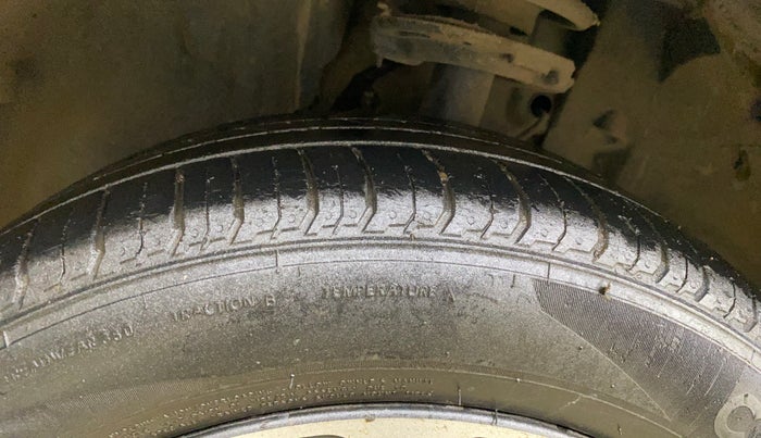 2022 Tata ALTROZ XZ PETROL, Petrol, Manual, 62,856 km, Left Front Tyre Tread