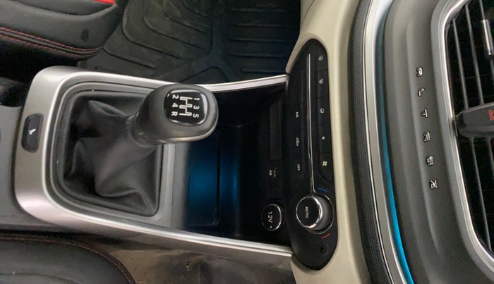 2022 Tata ALTROZ XZ PETROL, Petrol, Manual, 62,856 km, Gear Lever