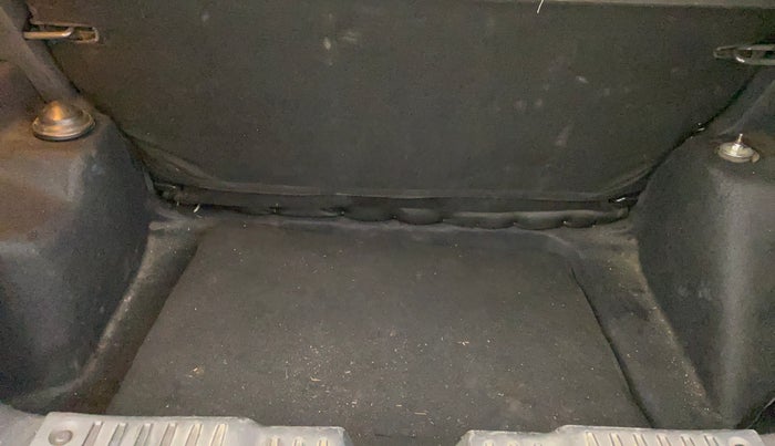 2022 Tata ALTROZ XZ PETROL, Petrol, Manual, 62,856 km, Boot Inside