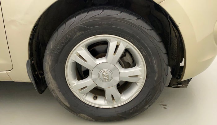 2011 Hyundai i20 ASTA 1.2, Petrol, Manual, 1,24,075 km, Right Front Wheel