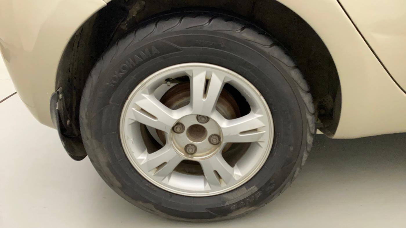 2011 Hyundai i20 ASTA 1.2, Petrol, Manual, 1,24,075 km, Right Rear Wheel