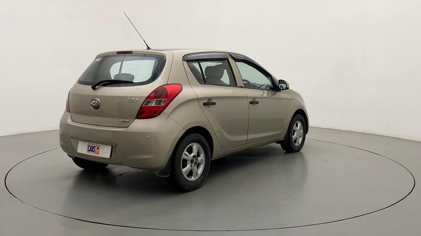 2011 Hyundai i20 ASTA 1.2, Petrol, Manual, 1,24,075 km, Right Back Diagonal