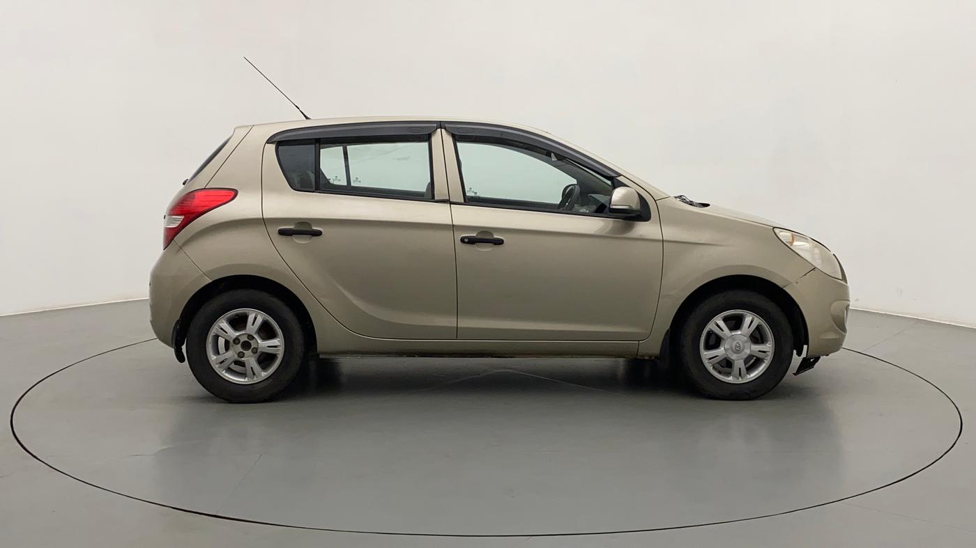 2011 Hyundai i20 ASTA 1.2, Petrol, Manual, 1,24,075 km, Right Side