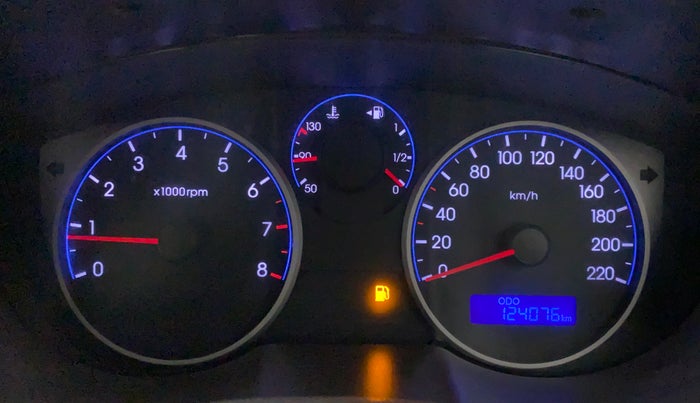 2011 Hyundai i20 ASTA 1.2, Petrol, Manual, 1,24,075 km, Odometer Image