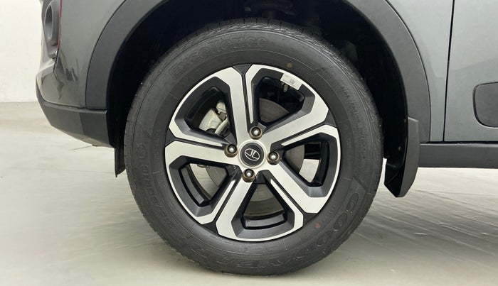 2022 Tata NEXON XZ+ (HS) 1.5 RTQ, Diesel, Manual, 6,227 km, Left Front Wheel