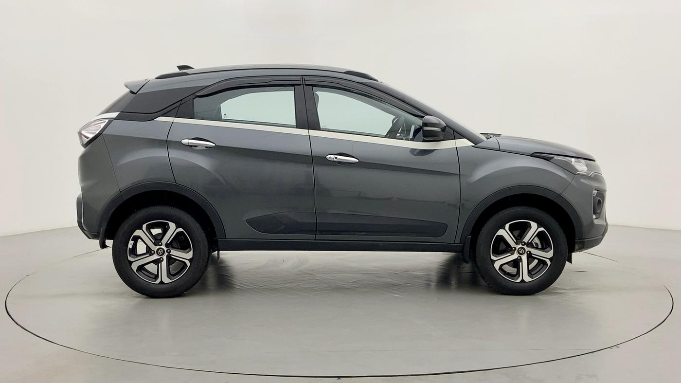 2022 Tata NEXON XZ+ (HS) 1.5 RTQ, Diesel, Manual, 6,227 km, Right Side View