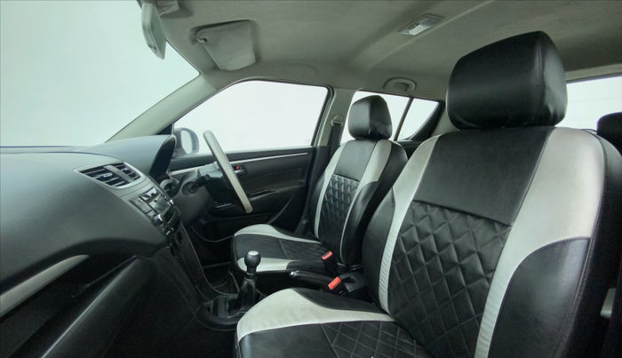 2015 Maruti Swift VXI, Petrol, Manual, 60,440 km, Right Side Front Door Cabin