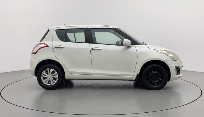 2015 Maruti Swift VXI, Petrol, Manual, 60,440 km, Right Side View