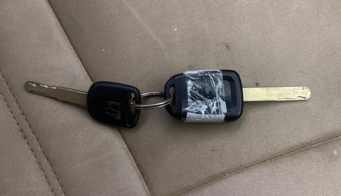 2017 Honda Jazz 1.2L I-VTEC V AT, Petrol, Automatic, 97,703 km, Key Close Up