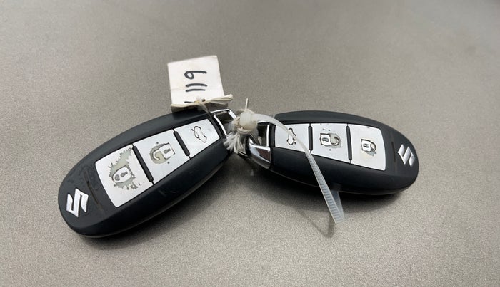 2020 Maruti Ciaz ALPHA 1.5 SHVS PETROL, Petrol, Manual, 88,454 km, Key Close Up