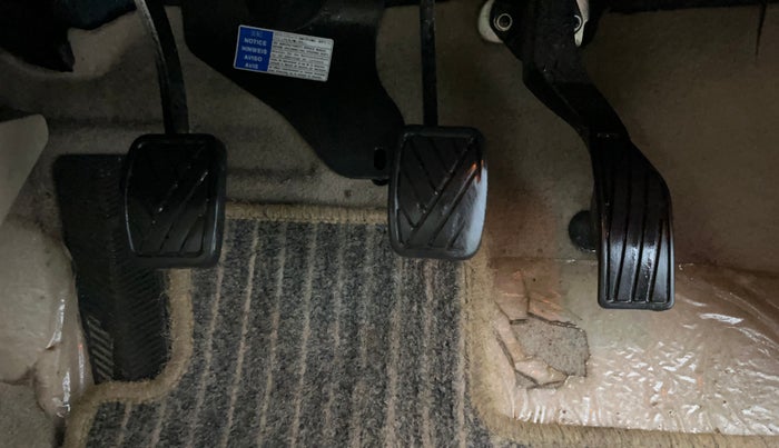 2020 Maruti Ciaz ALPHA 1.5 SHVS PETROL, Petrol, Manual, 88,454 km, Pedals