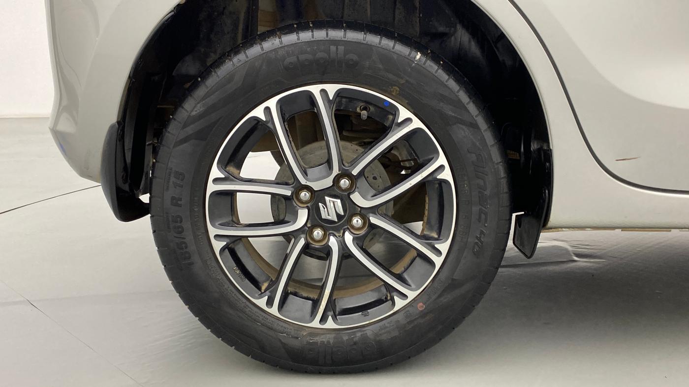 2020 Maruti Swift ZXI + AMT, Petrol, Automatic, 24,417 km, Right Rear Wheel