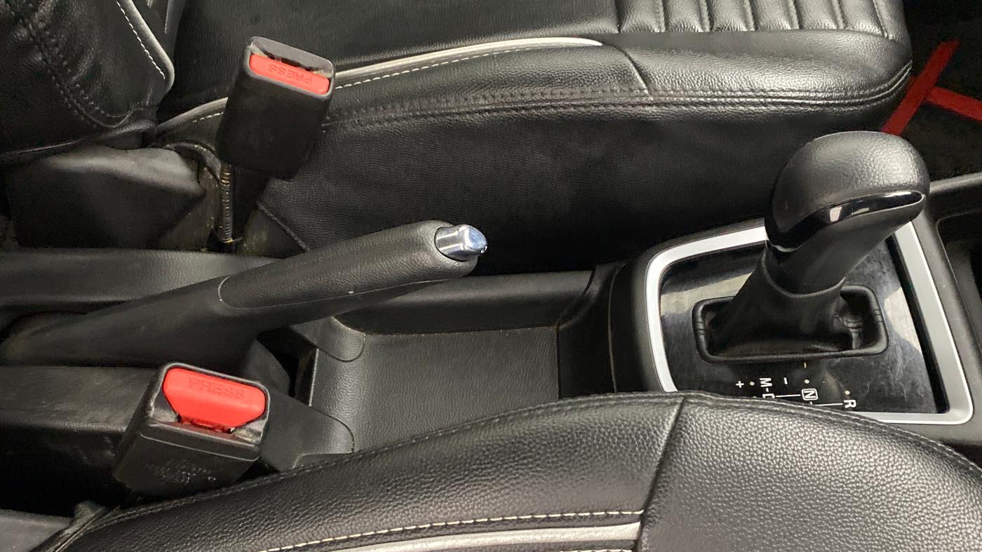 2020 Maruti Swift ZXI + AMT, Petrol, Automatic, 24,417 km, Gear Lever
