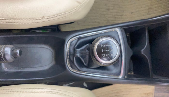 2022 Honda Amaze 1.2L I-VTEC VX, Petrol, Manual, 21,278 km, Gear Lever