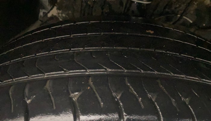 2020 Maruti Vitara Brezza ZXI, Petrol, Manual, 1,49,239 km, Right Front Tyre Tread
