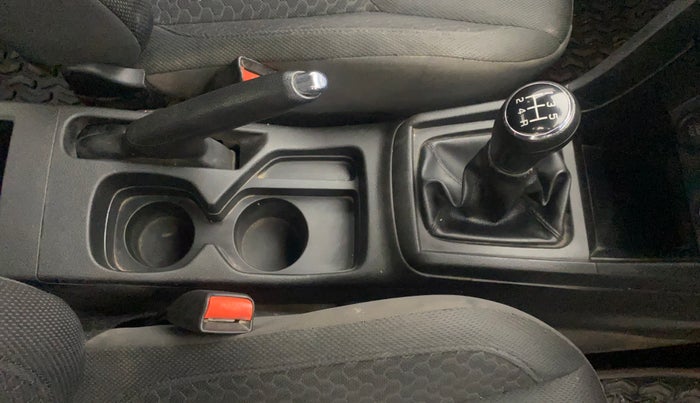 2020 Maruti Vitara Brezza ZXI, Petrol, Manual, 1,49,239 km, Gear Lever