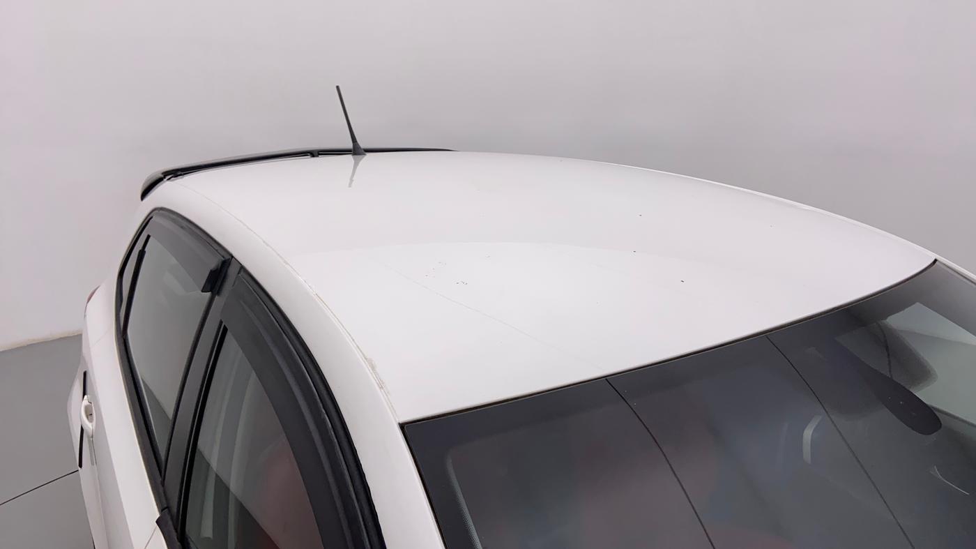 2018 Volkswagen Polo HIGH LINE PLUS 1.0, Petrol, Manual, 32,263 km, Roof