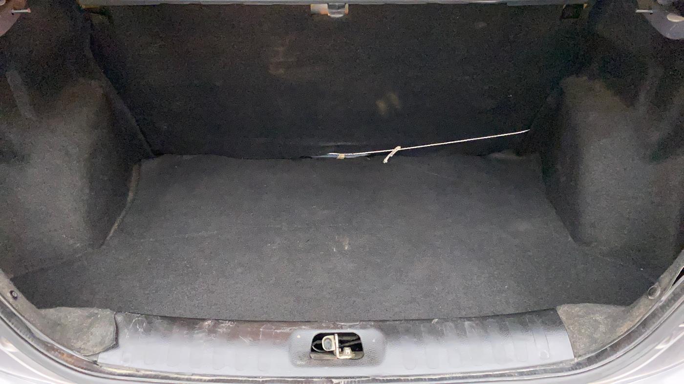 2014 Maruti Swift Dzire ZXI, Petrol, Manual, 88,871 km, Boot Inside