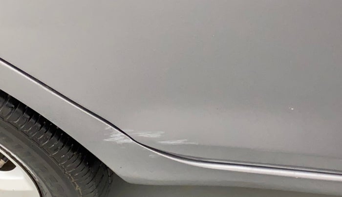 2014 Maruti Swift Dzire ZXI, Petrol, Manual, 88,871 km, Right rear door - Minor scratches