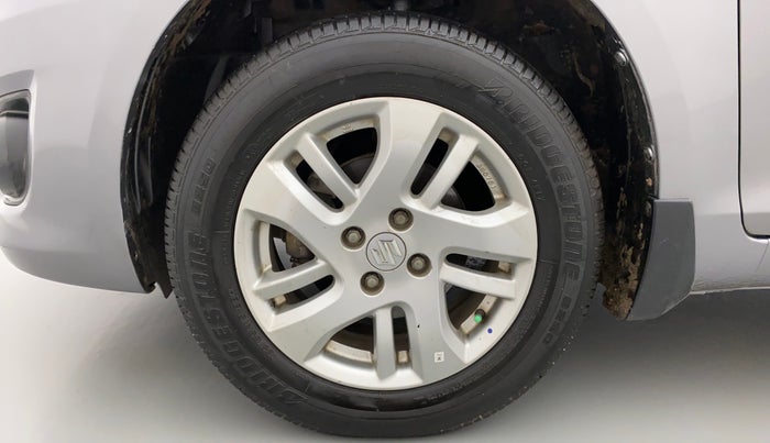 2014 Maruti Swift Dzire ZXI, Petrol, Manual, 88,871 km, Left Front Wheel