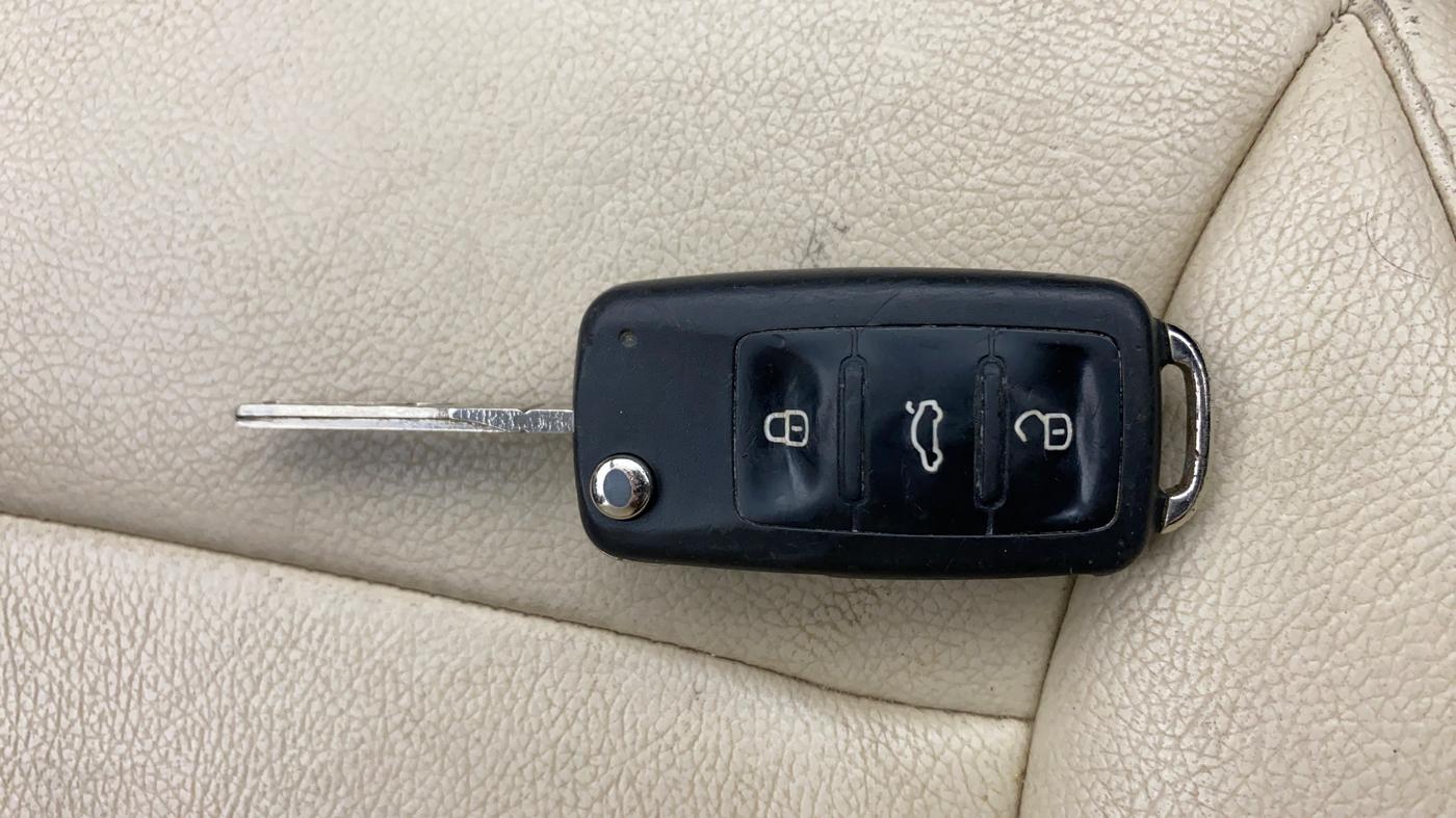 2020 Skoda Rapid ACTIVE 1.0 TSI, Petrol, Manual, 1,03,282 km, Key Close Up